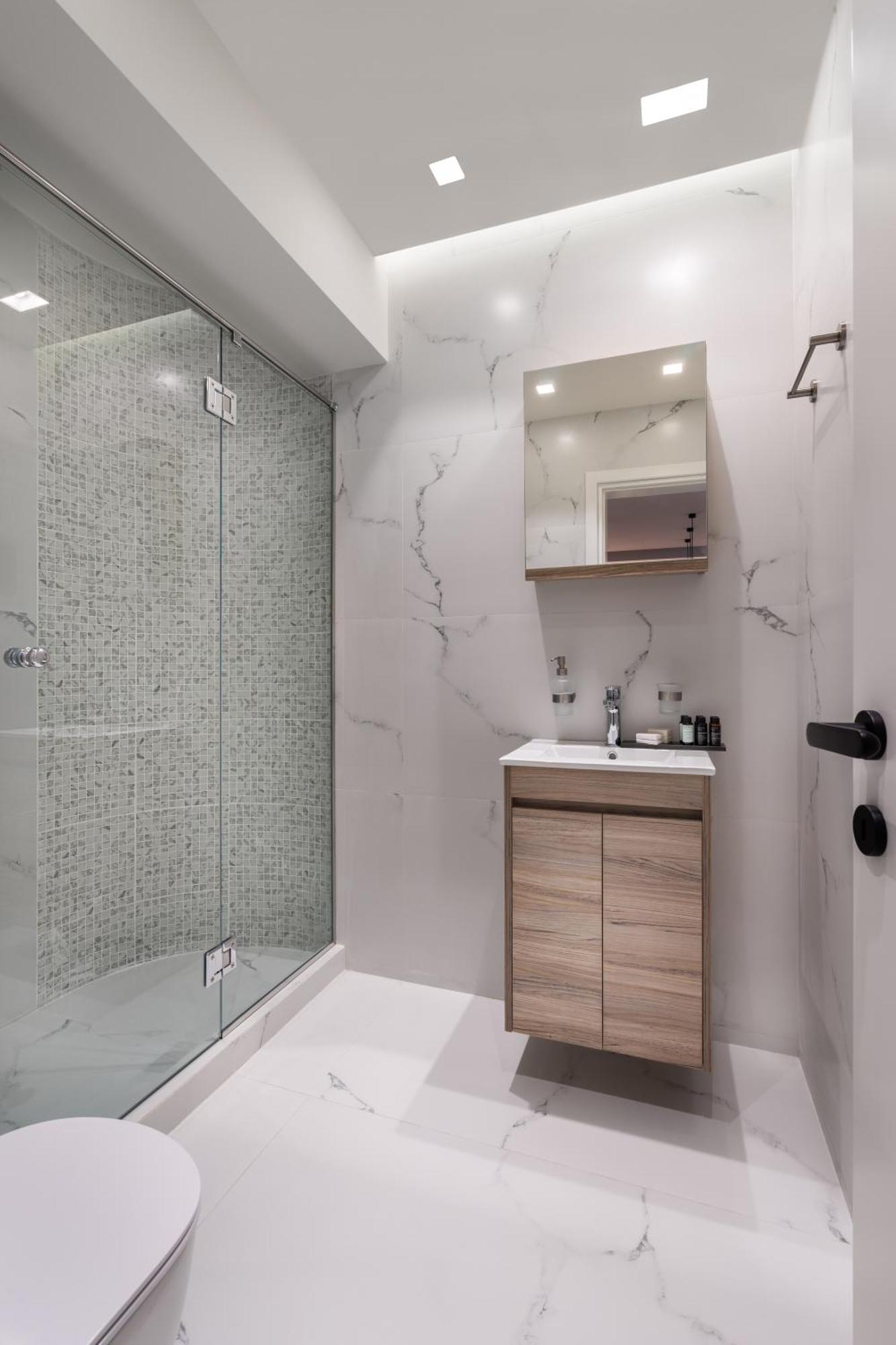 Hestia - Romvis 9 Aparthotel 3*